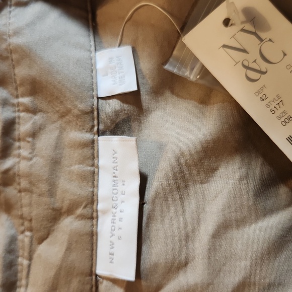 New York and company  sleeveless bottom down shirt for women size L - Picture 4 of 5